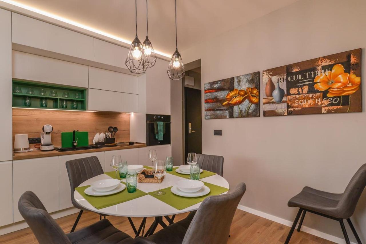 Urban Eden - Lux & Style, 2-Bedroom, 2-Bathroom Sofia Exterior photo
